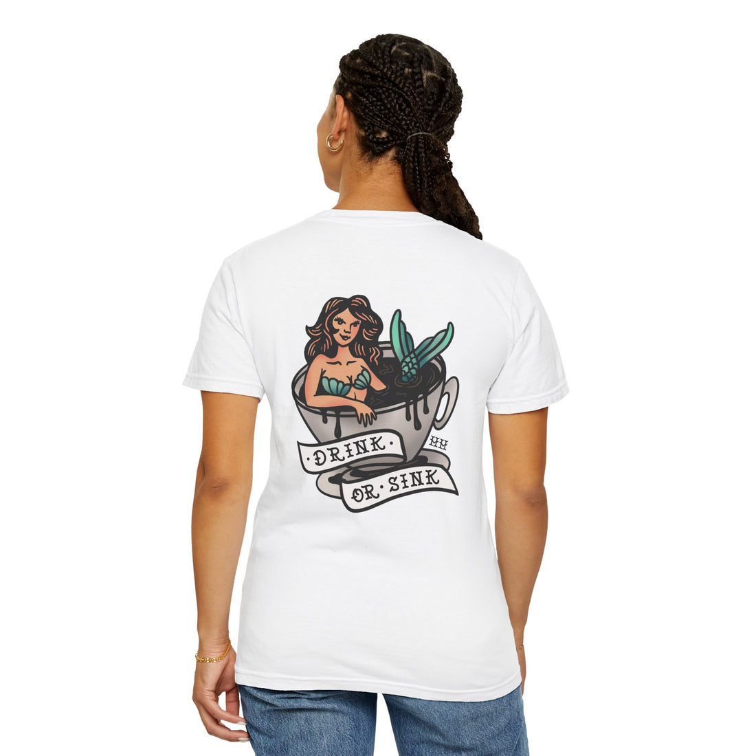 Harpoon Hanna's 'Drink or Sink' Crew Neck T-Shirt