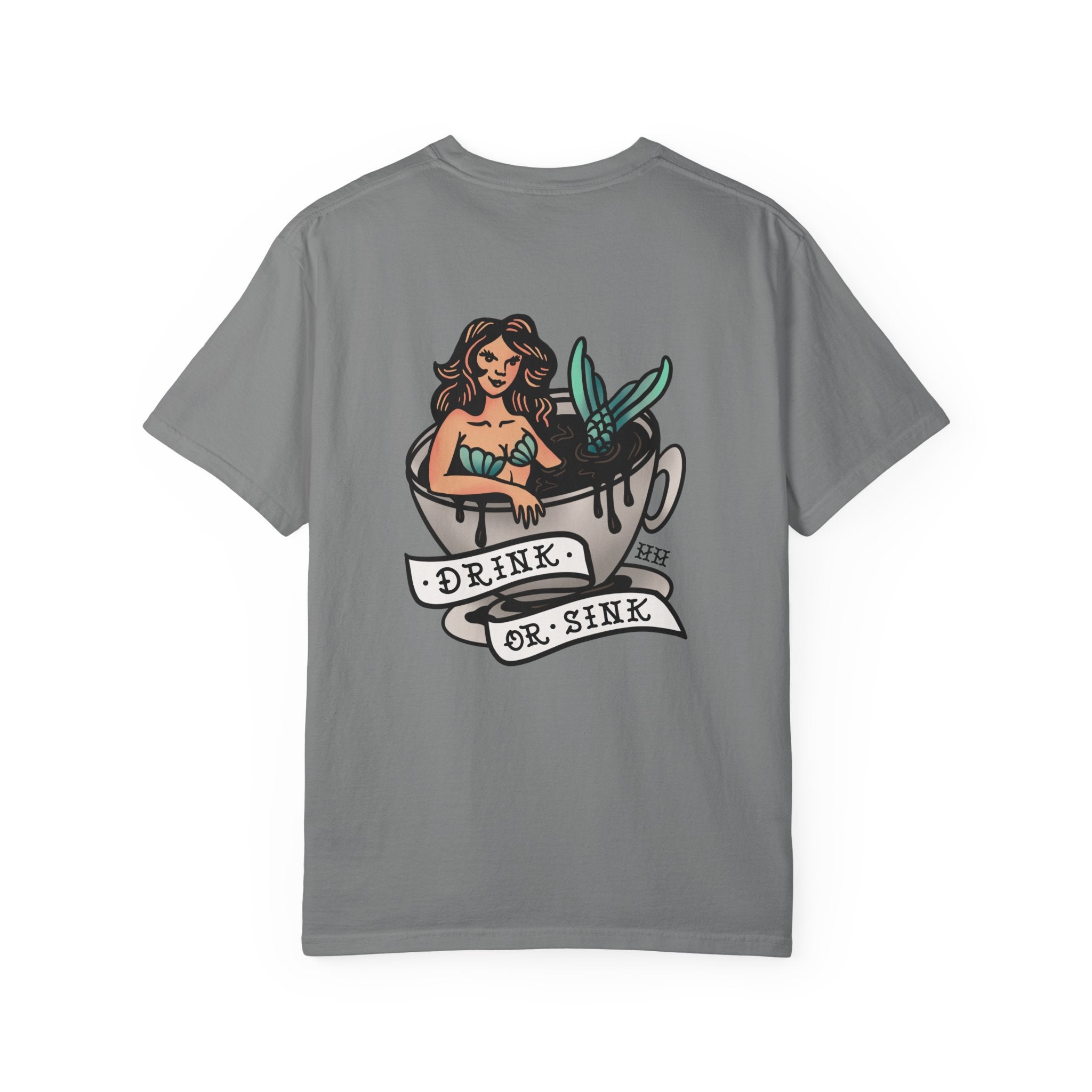 Harpoon Hanna's 'Drink or Sink' Crew Neck T-Shirt