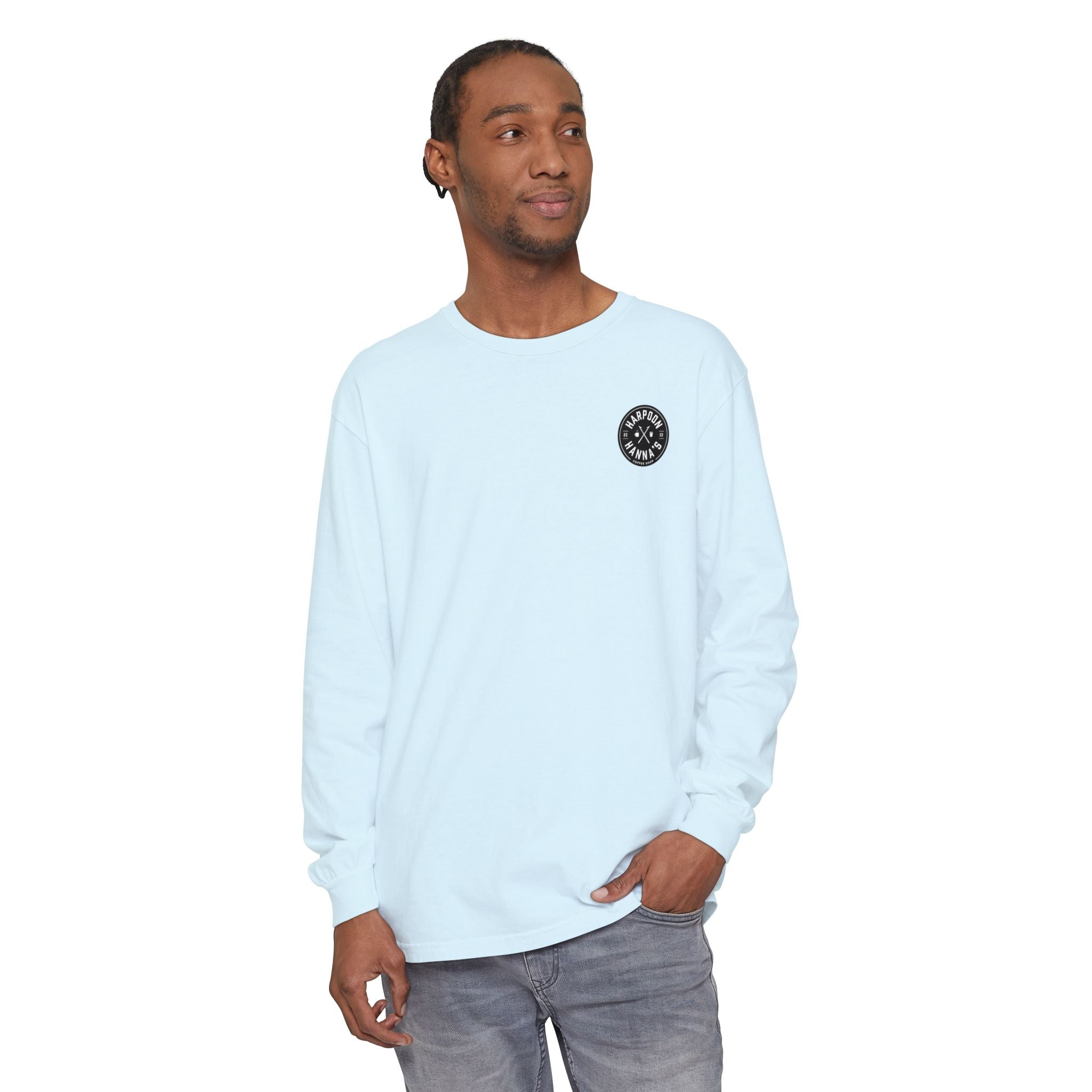 Harpoon Hanna's 'Drink or Sink' Long Sleeve Crew Neck T-Shirt