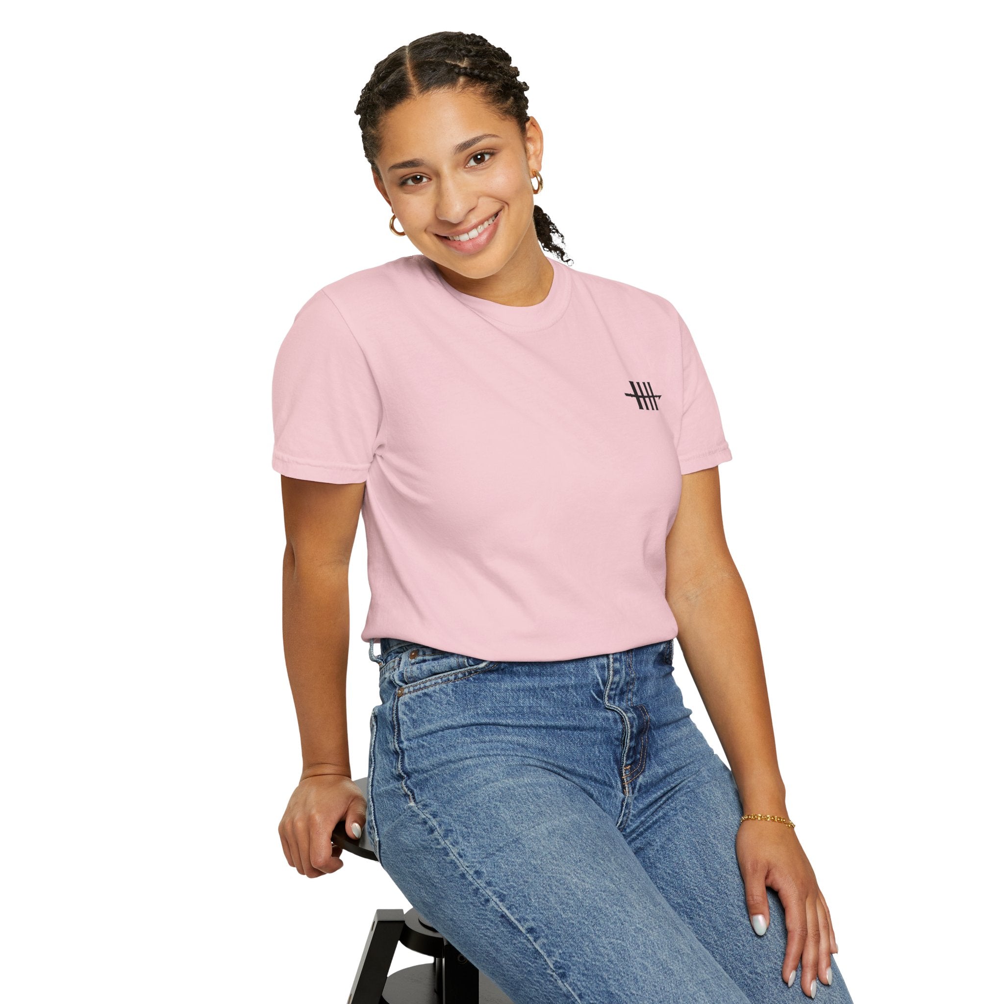 Harpoon Hanna's Diver Crew Neck T-Shirt