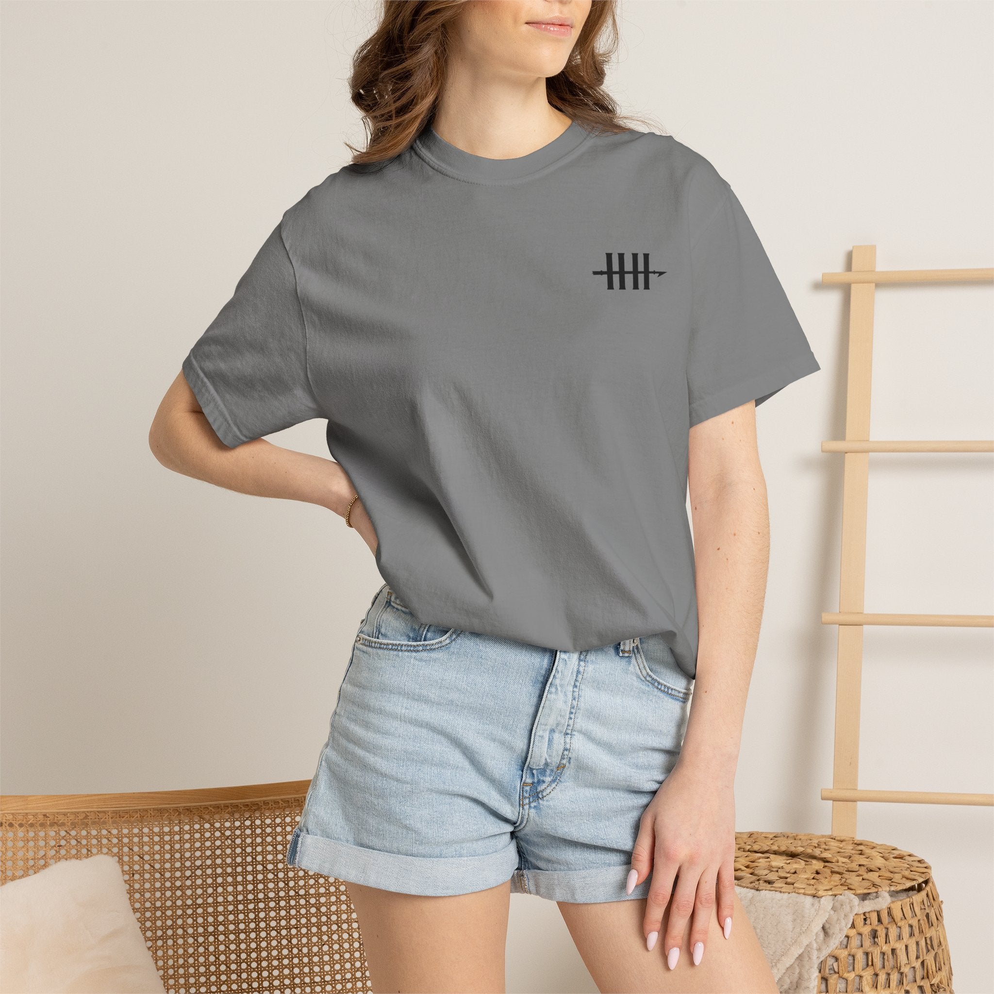 Harpoon Hanna's Diver Crew Neck T-Shirt