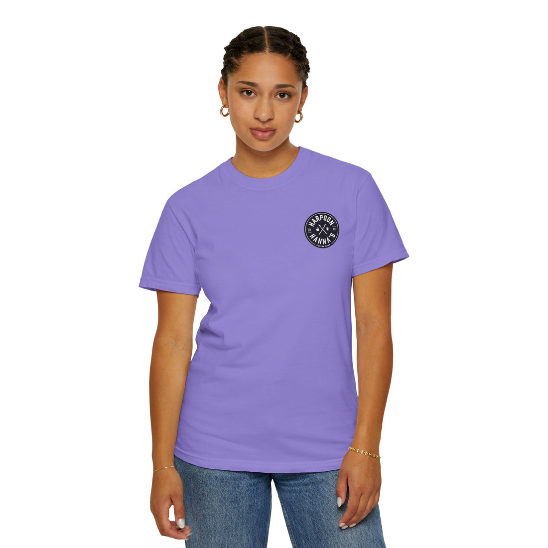 Harpoon Hanna's 'Drink or Sink' Crew Neck T-Shirt