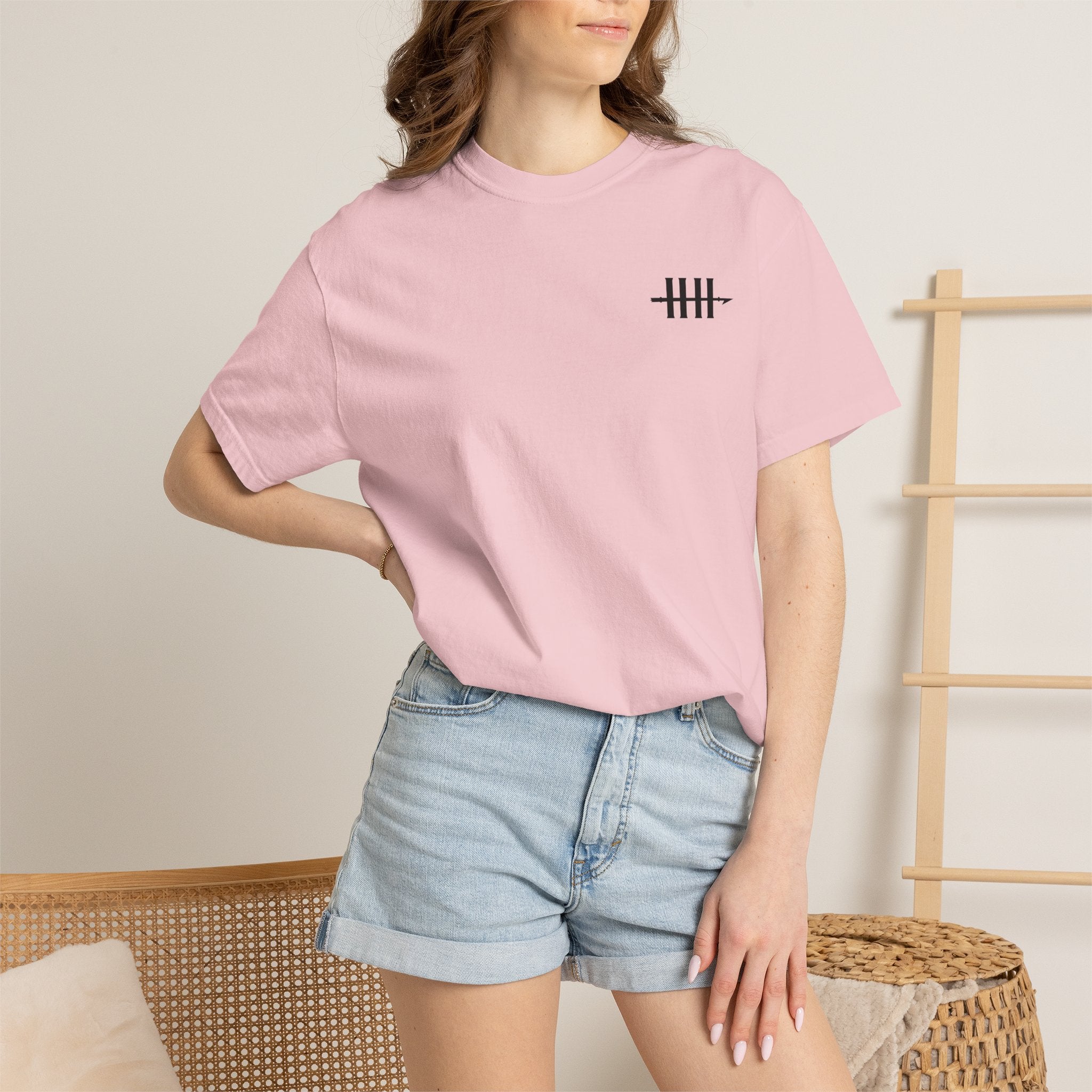 Harpoon Hanna's Diver Crew Neck T-Shirt