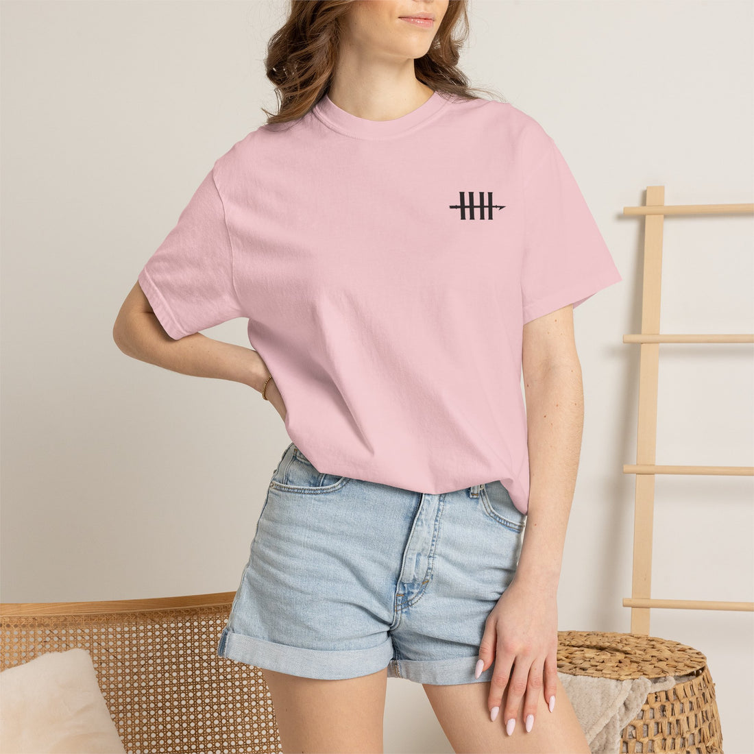 Harpoon Hanna's Diver Crew Neck T-Shirt
