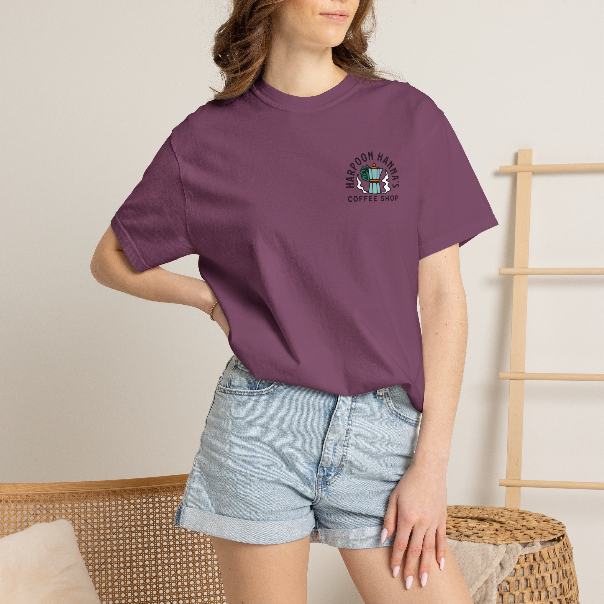Harpoon Hanna's Retro Moka Pot Crew Neck T-Shirt