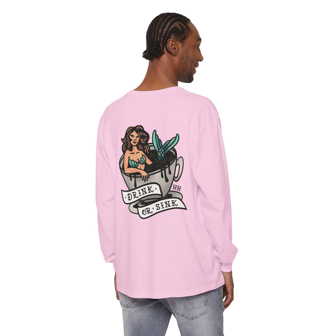 Harpoon Hanna's 'Drink or Sink' Long Sleeve Crew Neck T-Shirt