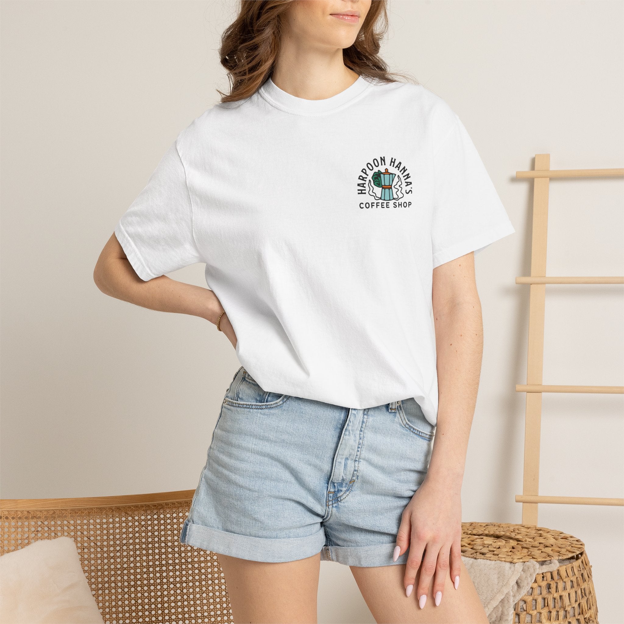 Harpoon Hanna's Retro Moka Pot Crew Neck T-Shirt