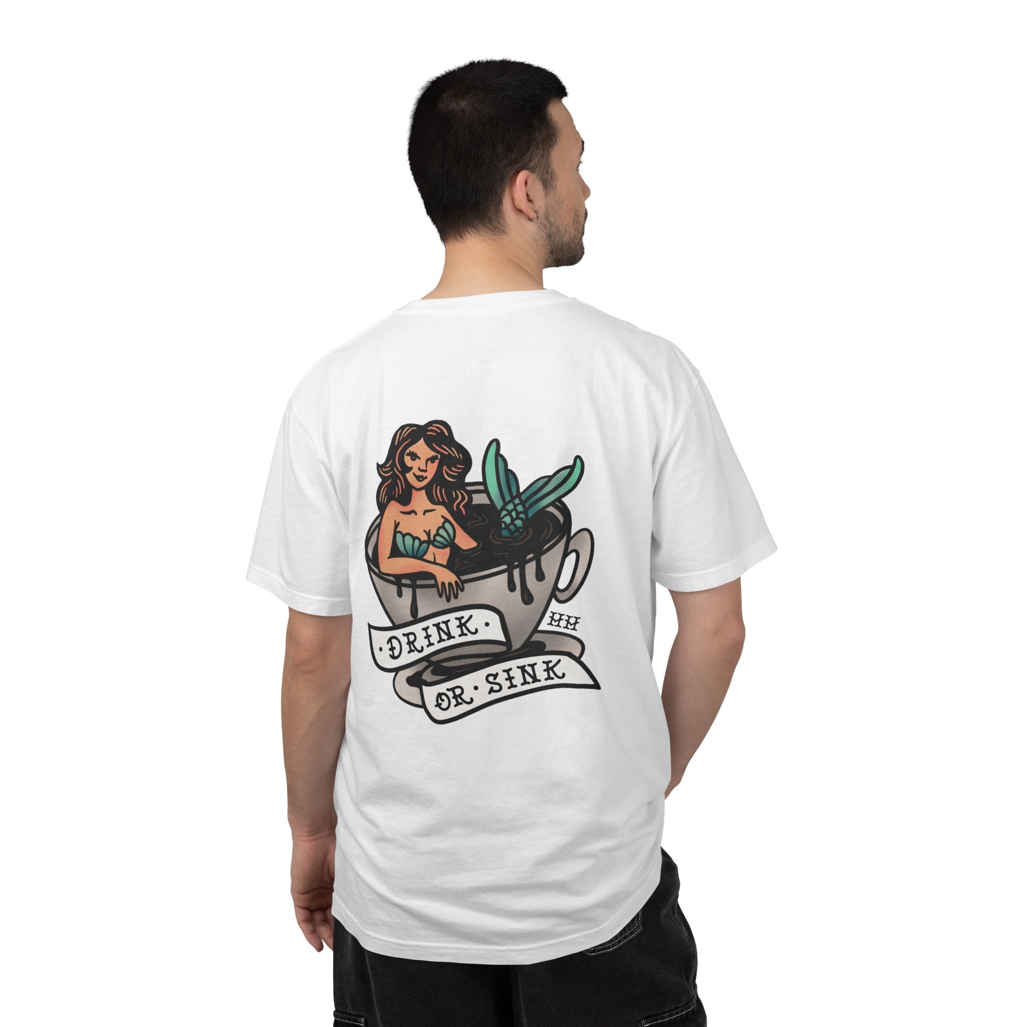Harpoon Hanna's 'Drink or Sink' Crew Neck T-Shirt