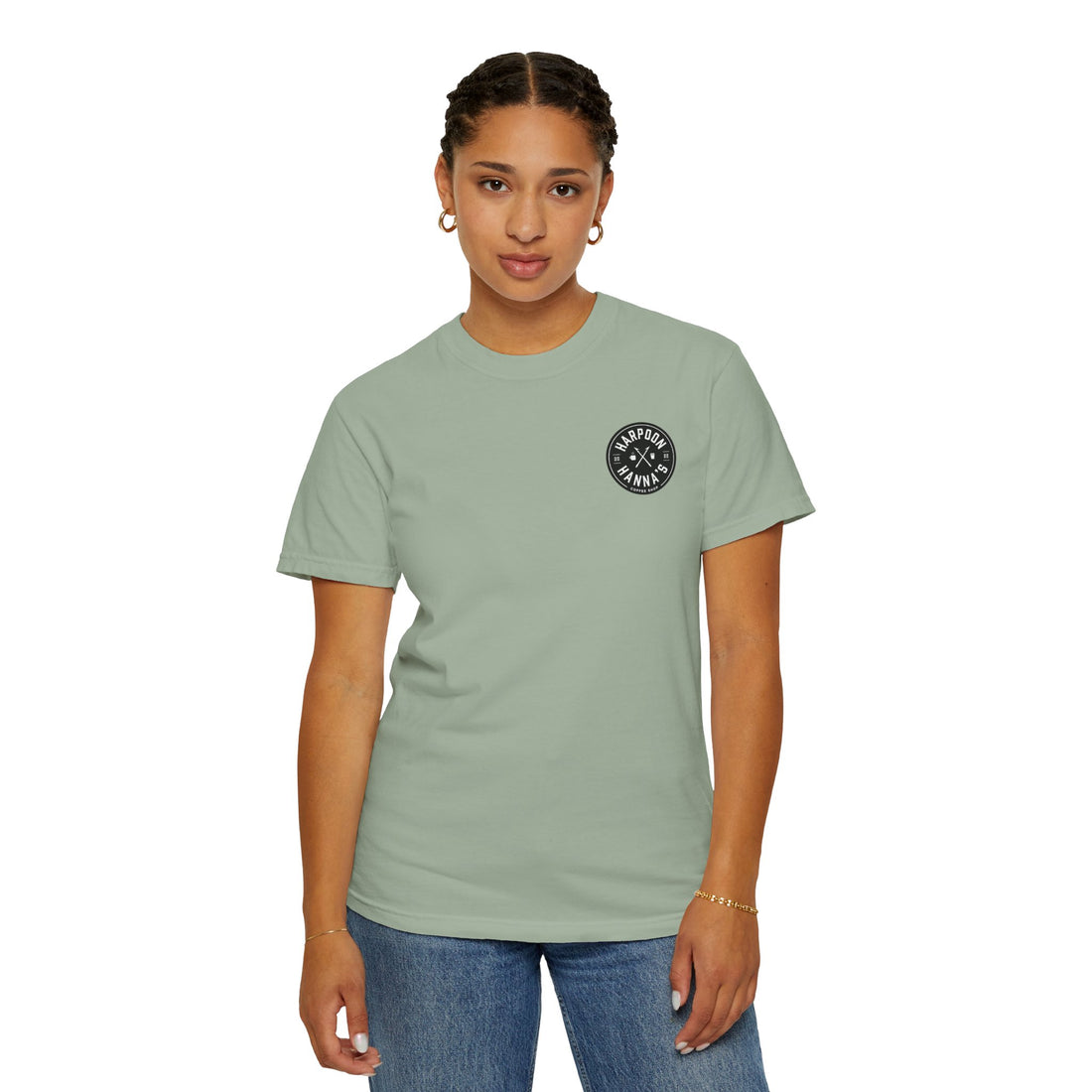 Harpoon Hanna's 'Drink or Sink' Crew Neck T-Shirt