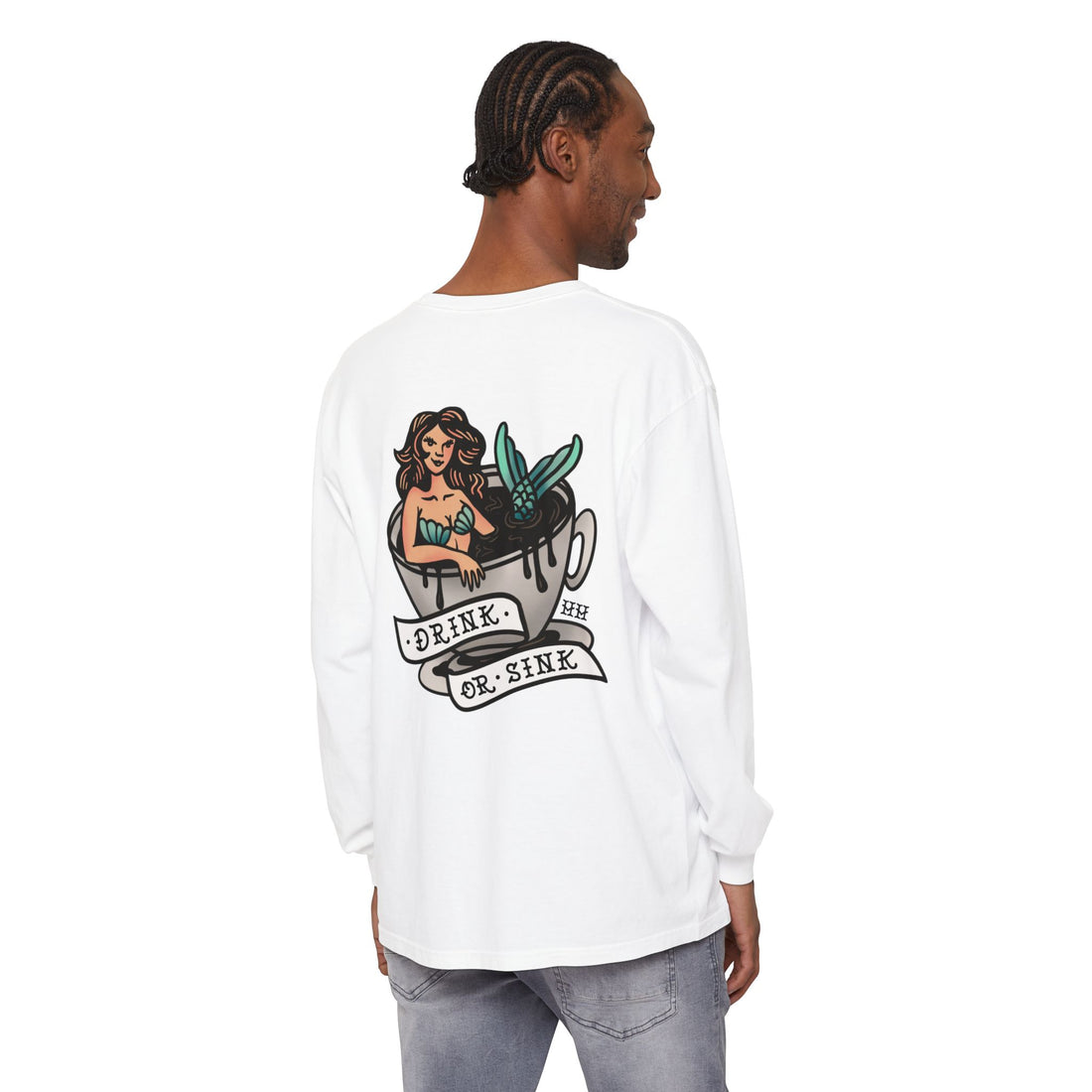 Harpoon Hanna's 'Drink or Sink' Long Sleeve Crew Neck T-Shirt