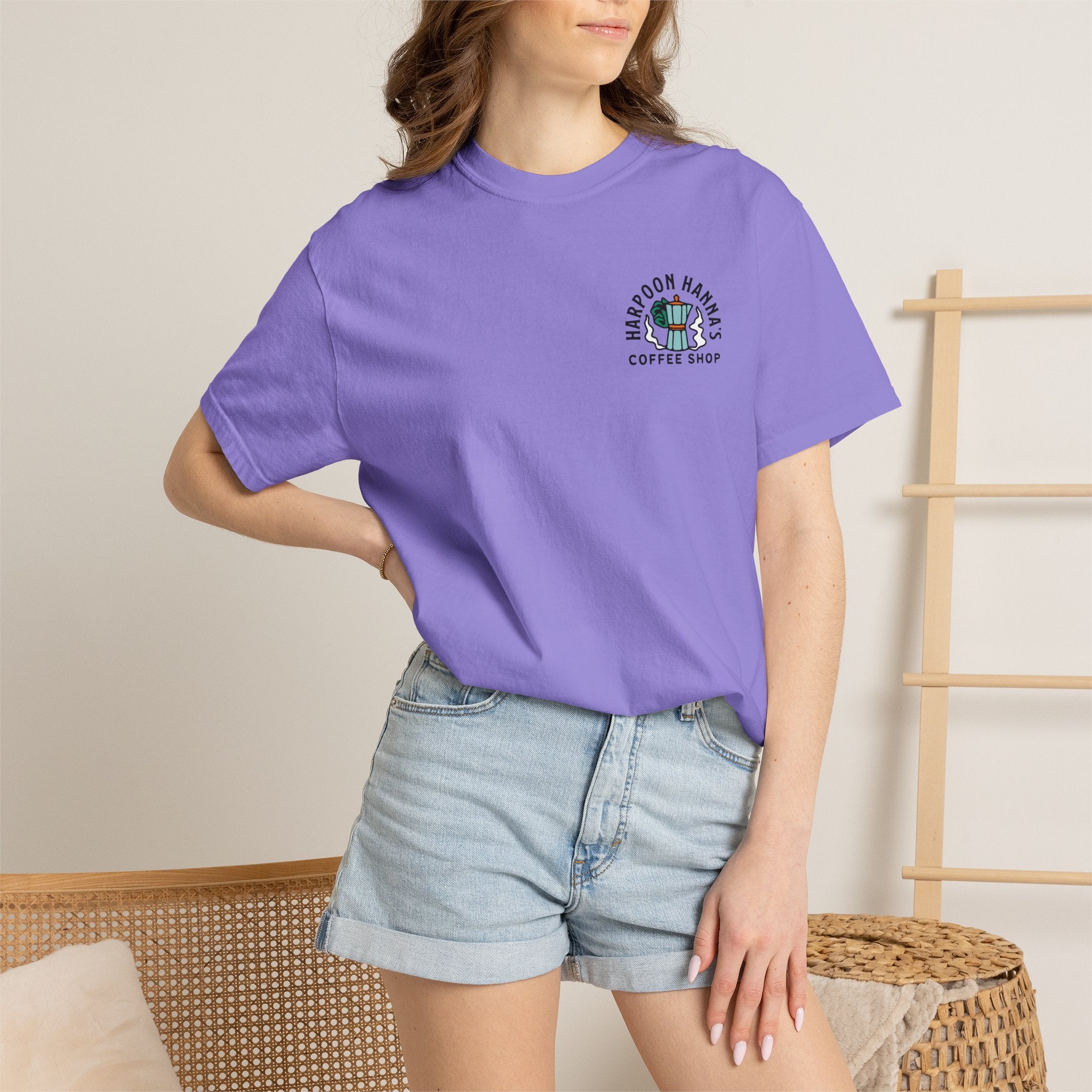 Harpoon Hanna's Retro Moka Pot Crew Neck T-Shirt