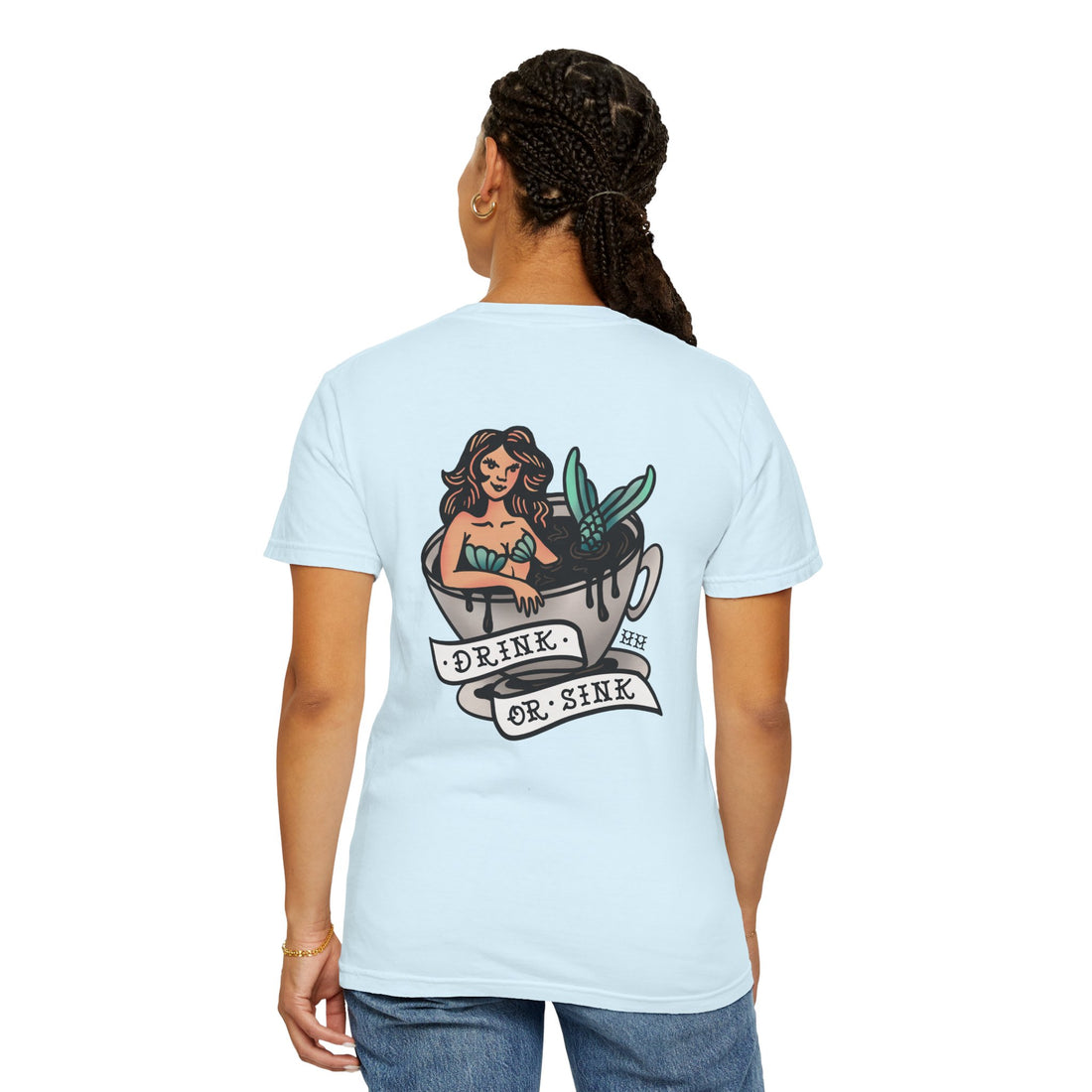 Harpoon Hanna's 'Drink or Sink' Crew Neck T-Shirt