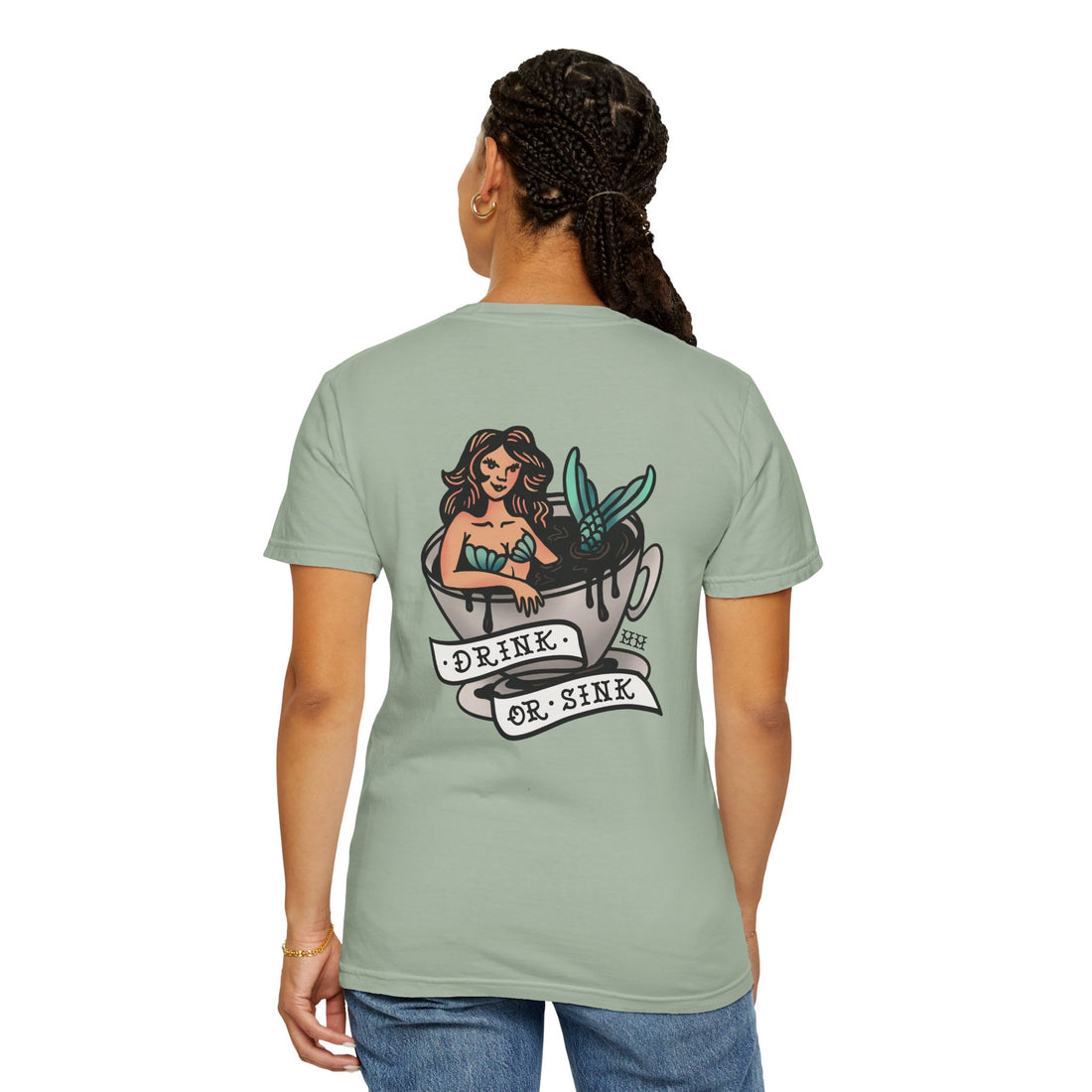 Harpoon Hanna's 'Drink or Sink' Crew Neck T-Shirt